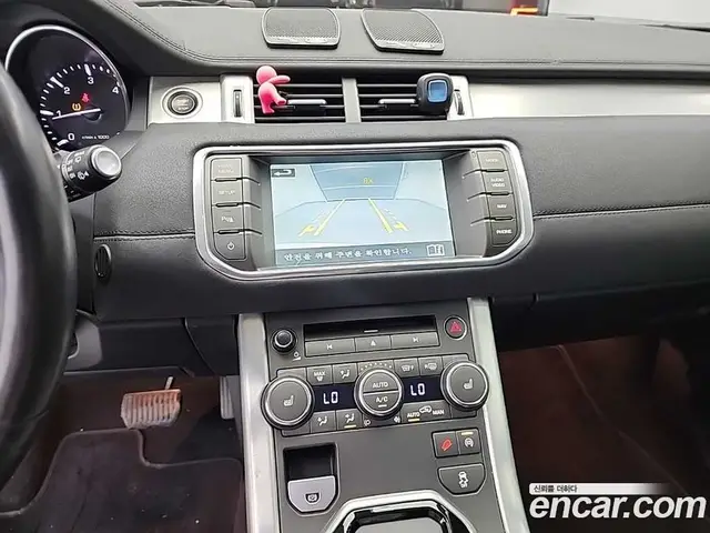 Land Rover Range Rover Evoque 2015 2.2 автомат (гидро), миниатюра 10