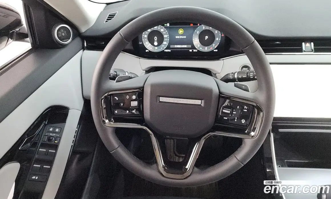 Land Rover Range Rover Evoque 2024 2.0 автомат (гидро), фото 13