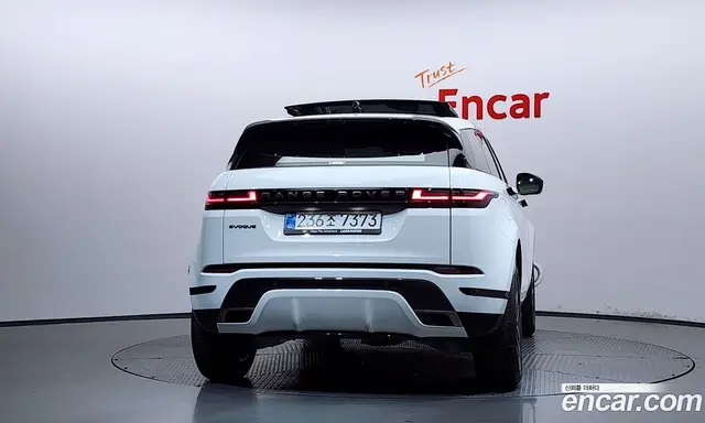 Land Rover Range Rover Evoque 2024 2.0 автомат (гидро), миниатюра 4