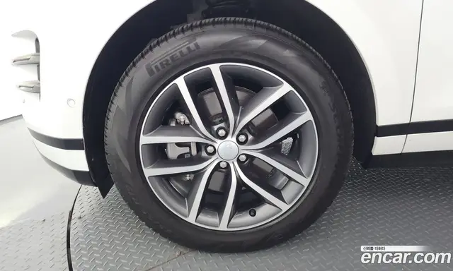 Land Rover Range Rover Evoque 2024 2.0 автомат (гидро), миниатюра 5