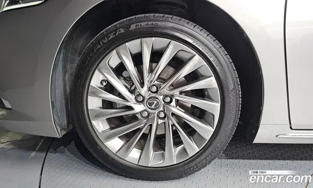Lexus ES 2025 2.5 автомат (гидро), миниатюра 5 Lexus ES 2025 2.5 автомат (гидро), миниатюра 5