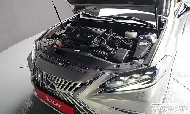 Lexus ES 2025 2.5 автомат (гидро), миниатюра 6 Lexus ES 2025 2.5 автомат (гидро), миниатюра 6