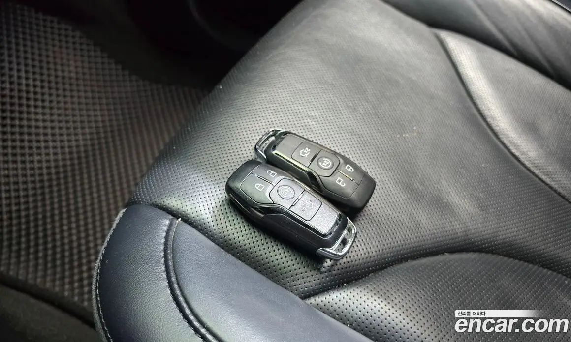 Lincoln MKC 2015 2.0 автомат (гидро), фото 15 Lincoln MKC 2015 2.0 автомат (гидро), фото 15