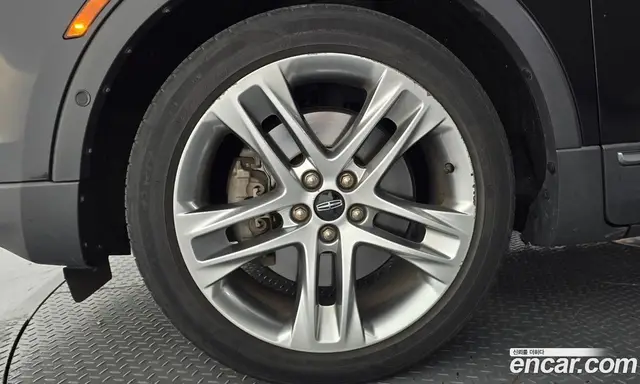 Lincoln MKC 2015 2.0 автомат (гидро), миниатюра 5 Lincoln MKC 2015 2.0 автомат (гидро), миниатюра 5