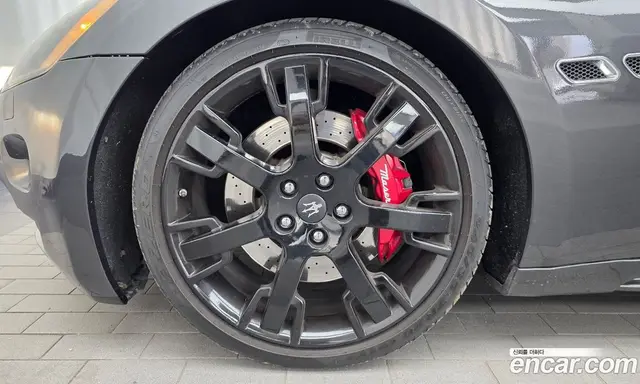 Maserati GranTurismo 2009 4.7 автомат (гидро), миниатюра 5 Maserati GranTurismo 2009 4.7 автомат (гидро), миниатюра 5