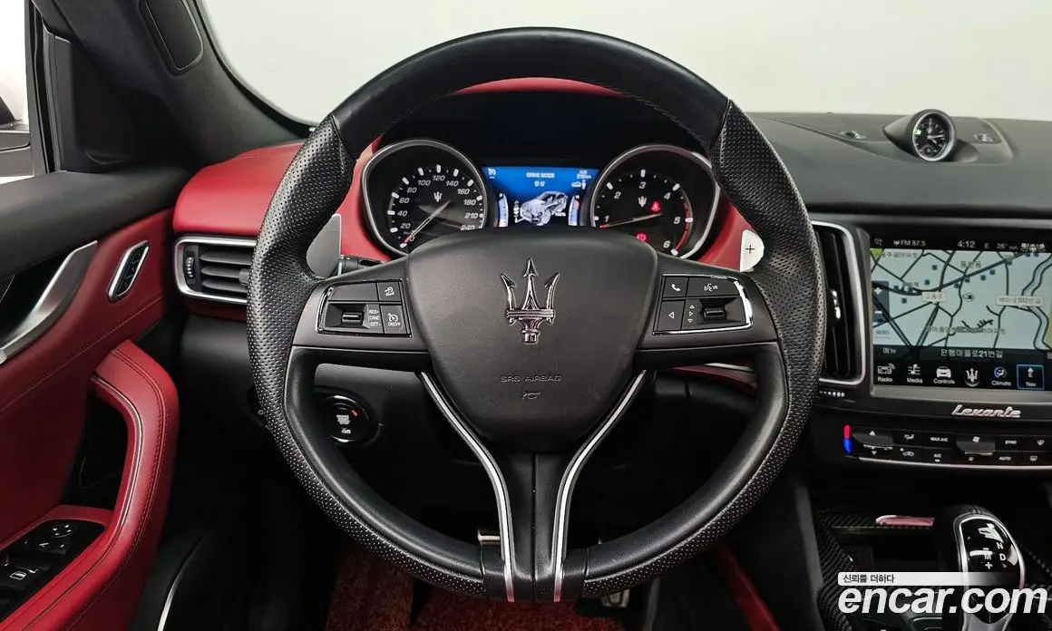 Maserati Levante 2017 3.0 автомат (гидро), фото 18 Maserati Levante 2017 3.0 автомат (гидро), фото 18