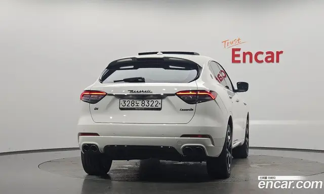 Maserati Levante 2017 3.0 автомат (гидро), миниатюра 3 Maserati Levante 2017 3.0 автомат (гидро), миниатюра 3