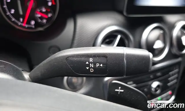 Mercedes-Benz A-Class 2018 1.6 автомат (гидро), миниатюра 12