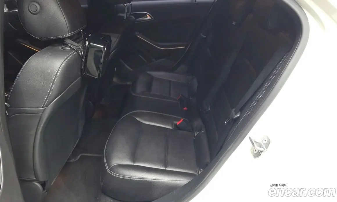 Mercedes-Benz A-Class 2018 1.6 автомат (гидро), фото 18