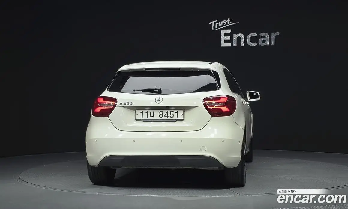 Mercedes-Benz A-Class 2018 1.6 автомат (гидро), фото 4