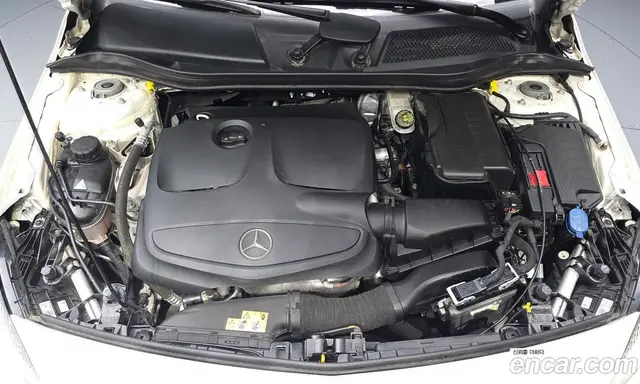 Mercedes-Benz A-Class 2018 1.6 автомат (гидро), миниатюра 6