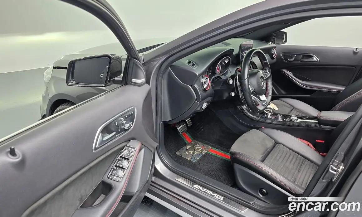 Mercedes-Benz A-Class 2018 2.0 автомат (гидро), фото 13