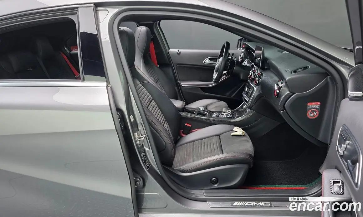 Mercedes-Benz A-Class 2018 2.0 автомат (гидро), фото 16