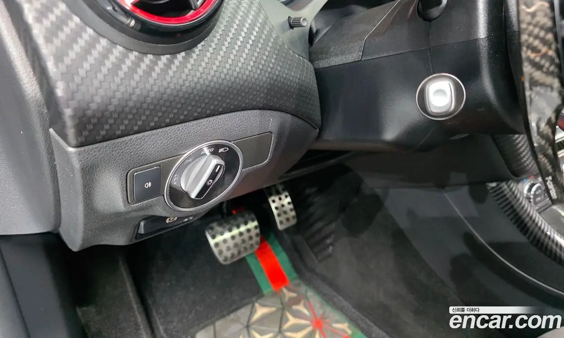 Mercedes-Benz A-Class 2018 2.0 автомат (гидро), фото 23