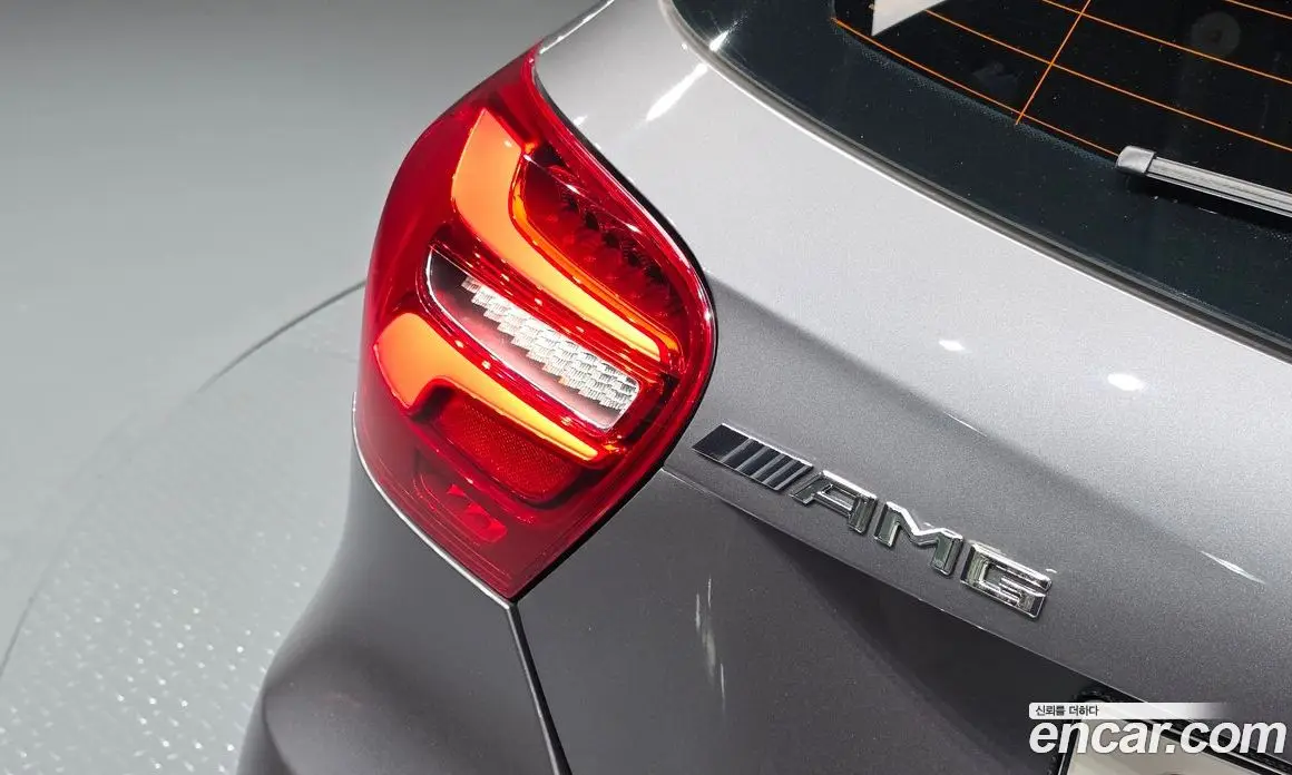 Mercedes-Benz A-Class 2018 2.0 автомат (гидро), фото 9