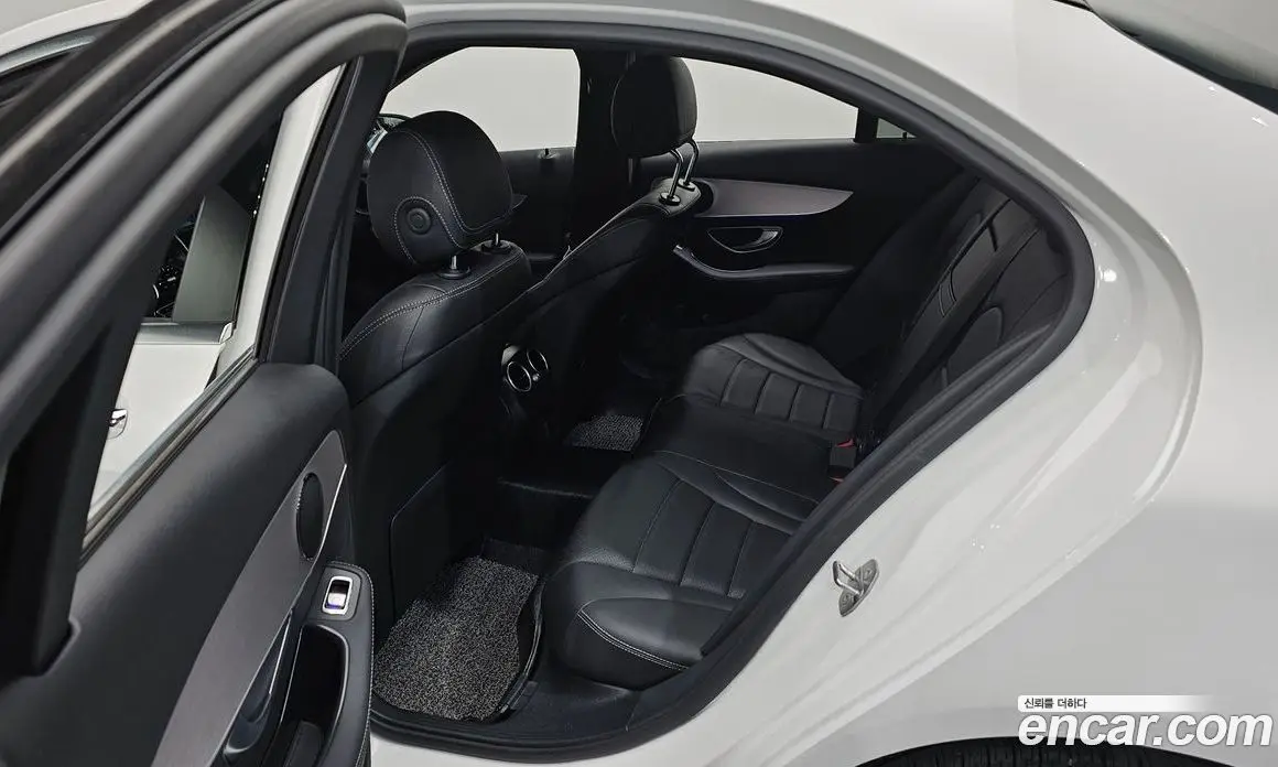 Mercedes-Benz C-Class 2020 1.9 автомат (гидро), фото 12