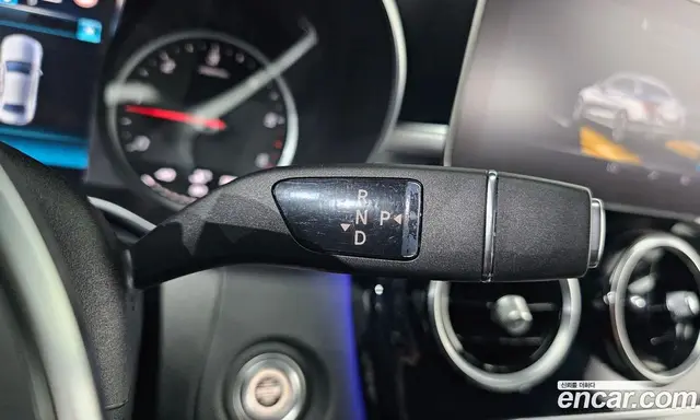 Mercedes-Benz C-Class 2020 1.9 автомат (гидро), миниатюра 9