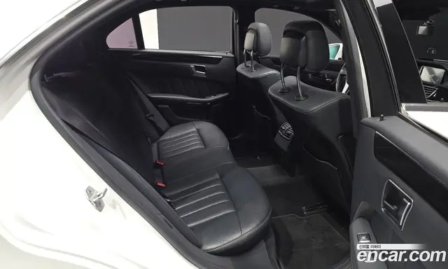 Mercedes-Benz E-Class 2014 3.5 автомат (гидро), миниатюра 11