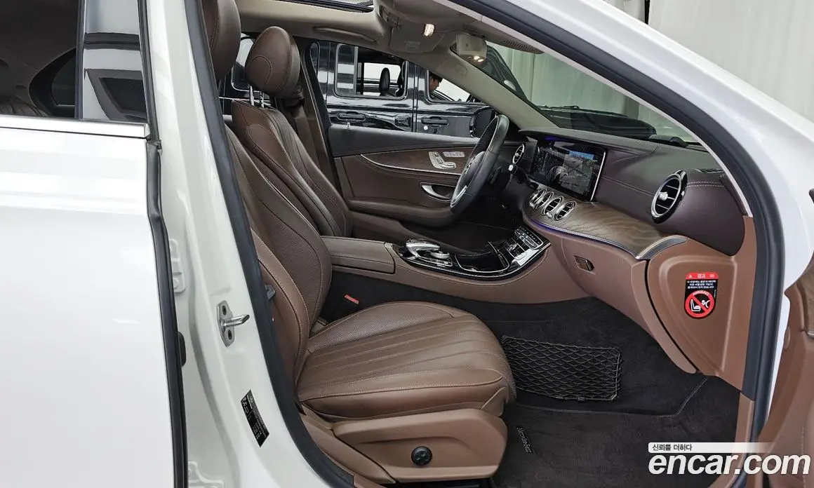 Mercedes-Benz E-Class 2019 2.0 автомат (гидро), фото 17