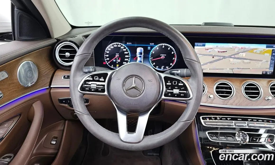 Mercedes-Benz E-Class 2019 2.0 автомат (гидро), фото 19