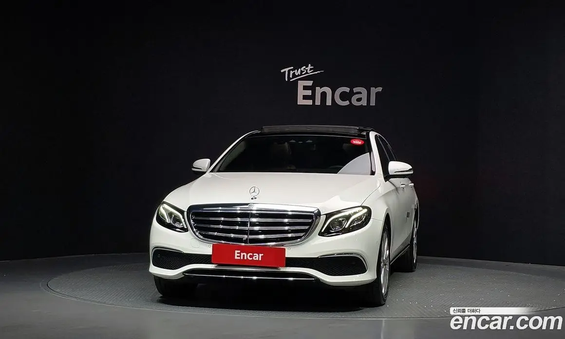 Mercedes-Benz E-Class 2019 2.0 автомат (гидро), фото 3