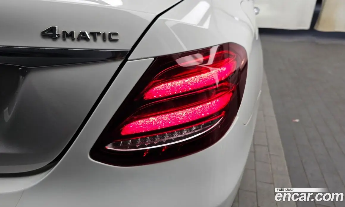 Mercedes-Benz E-Class 2019 2.0 автомат (гидро), фото 9