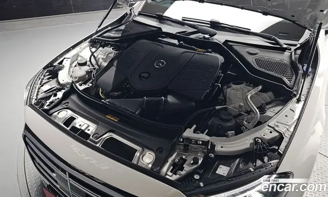 Mercedes-Benz E-Class 2026 2.0 автомат (гидро), миниатюра 6