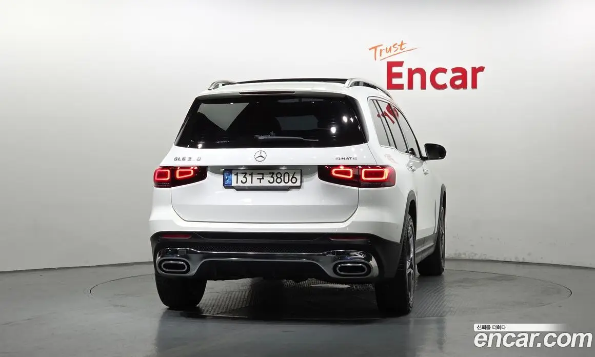Mercedes-Benz GLB-Class 2022 2.0 автомат (гидро), фото 4