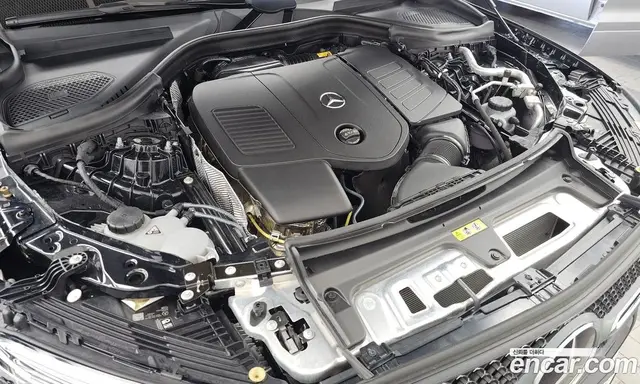 Mercedes-Benz GLC-Class 2024 2.0 автомат (гидро), миниатюра 6