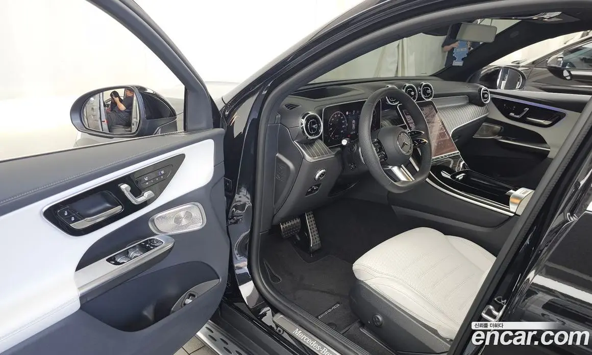 Mercedes-Benz GLC-Class 2024 2.0 автомат (гидро), фото 10