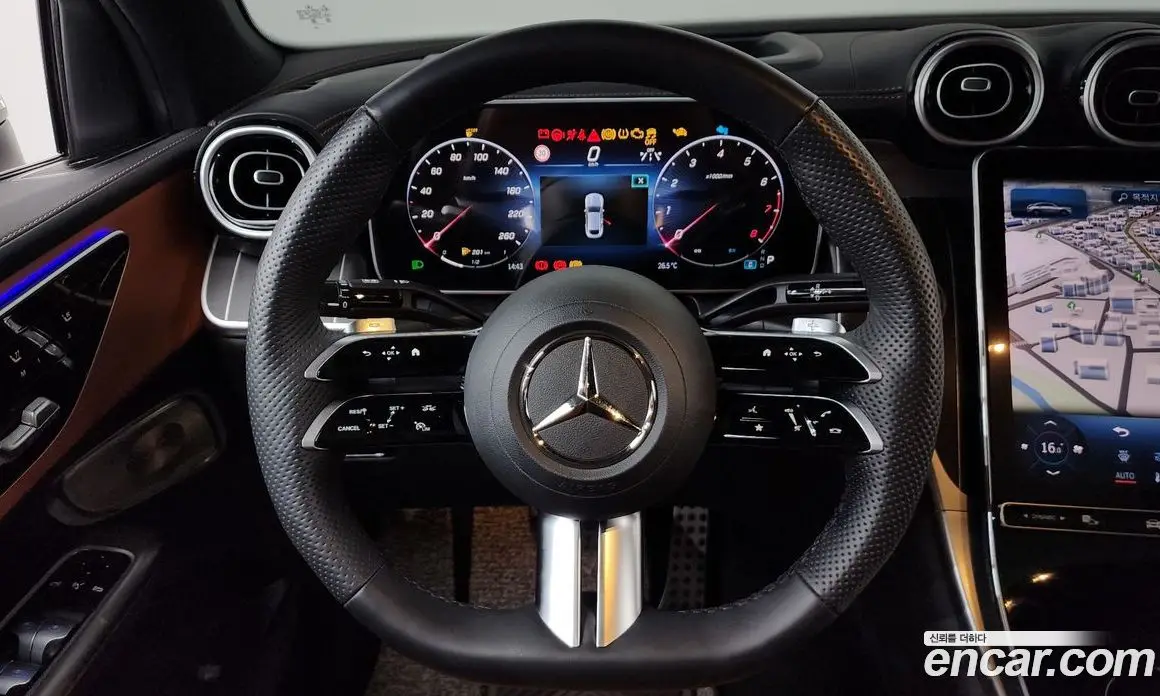 Mercedes-Benz GLC-Class 2024 2.0 автомат (гидро), фото 19