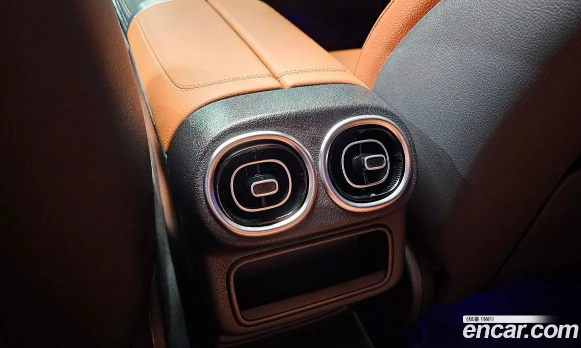 Mercedes-Benz GLC-Class 2024 2.0 автомат (гидро), фото 28