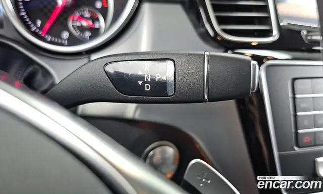 Mercedes-Benz GLE-Class 2017 3.0 автомат (гидро), миниатюра 12