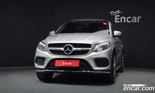 Mercedes-Benz GLE-Class 2017 3.0 автомат (гидро), миниатюра 3
