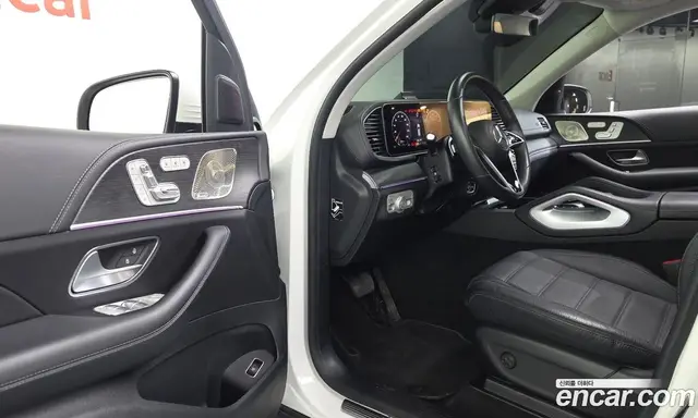 Mercedes-Benz GLE-Class 2023 3.0 автомат (гидро), миниатюра 10