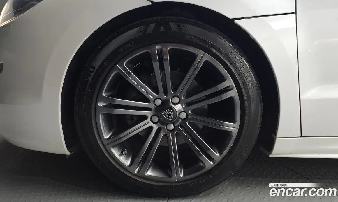 Peugeot RCZ 2013 1.6 автомат (гидро), фото 5 Peugeot RCZ 2013 1.6 автомат (гидро), фото 5