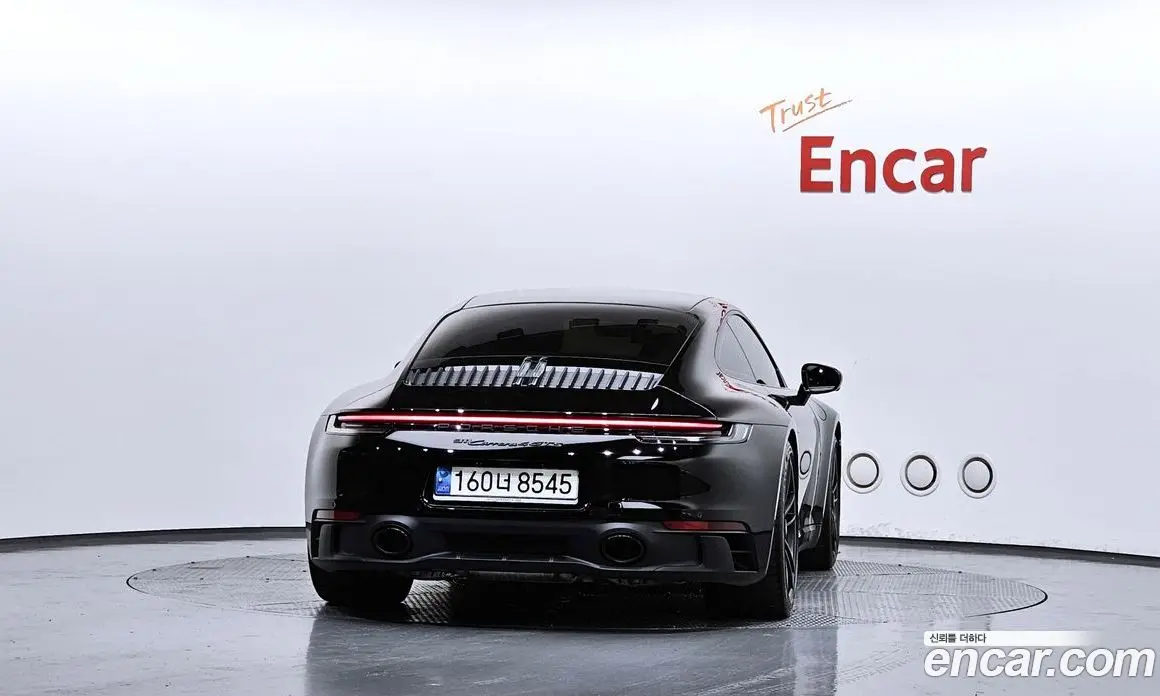 Porsche 911 2023 3.0 автомат (гидро), фото 4