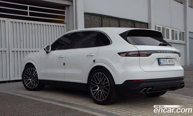 Porsche Cayenne 2023 3.0 автомат (гидро), миниатюра 8