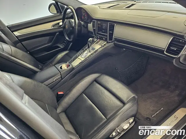 Porsche Panamera 2010 4.8 автомат (гидро), миниатюра 11