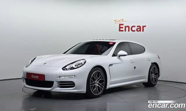 Porsche Panamera, 2015, 85 303 км