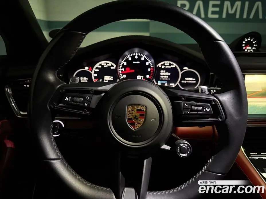 Porsche Panamera 2021 2.9 автомат (гидро), фото 5