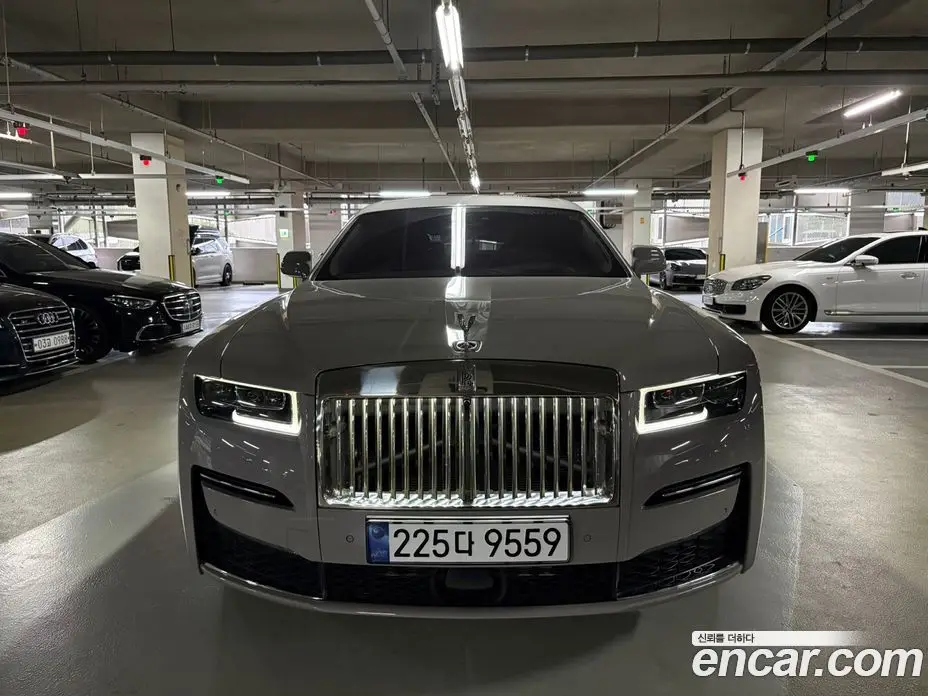 Rolls-Royce Ghost 2022 6.7 автомат (гидро), фото 2 Rolls-Royce Ghost 2022 6.7 автомат (гидро), фото 2