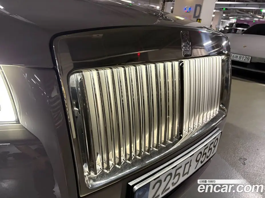 Rolls-Royce Ghost 2022 6.7 автомат (гидро), фото 16 Rolls-Royce Ghost 2022 6.7 автомат (гидро), фото 16