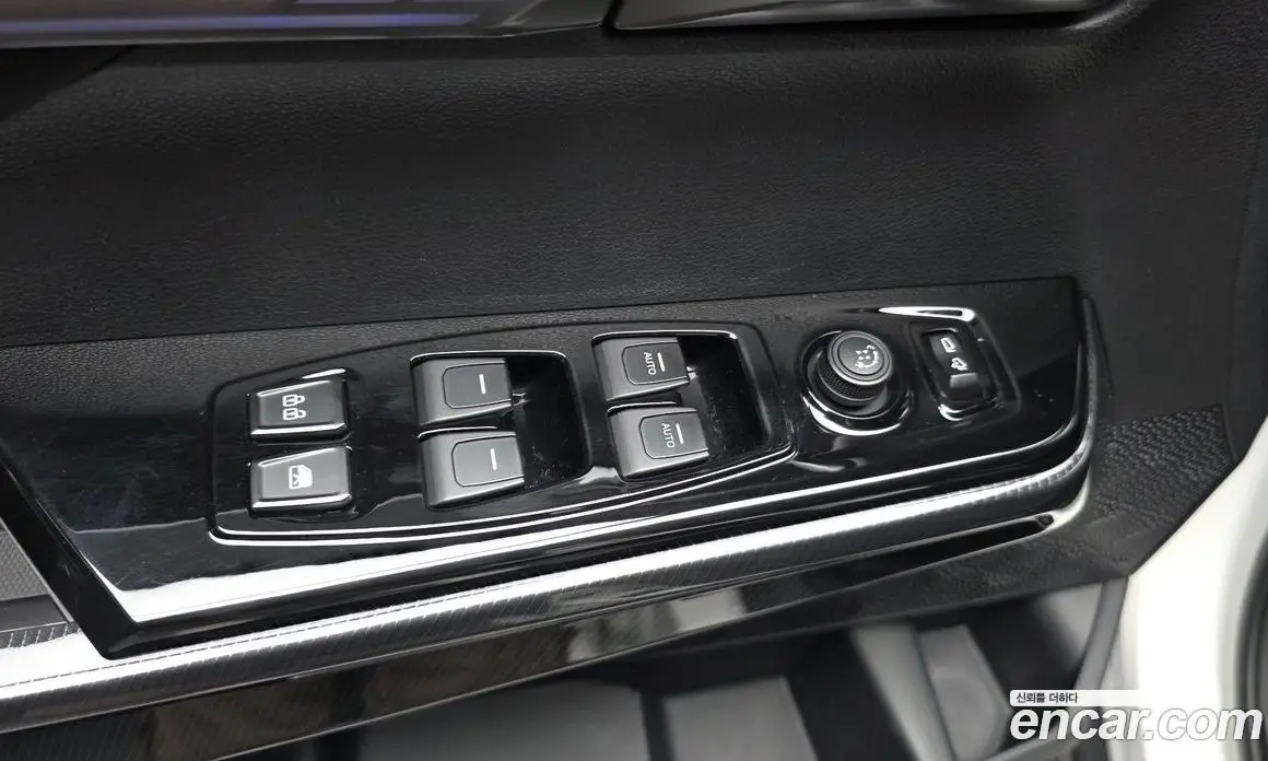 SsangYong Musso 2025 0.2 автомат (гидро), фото 30