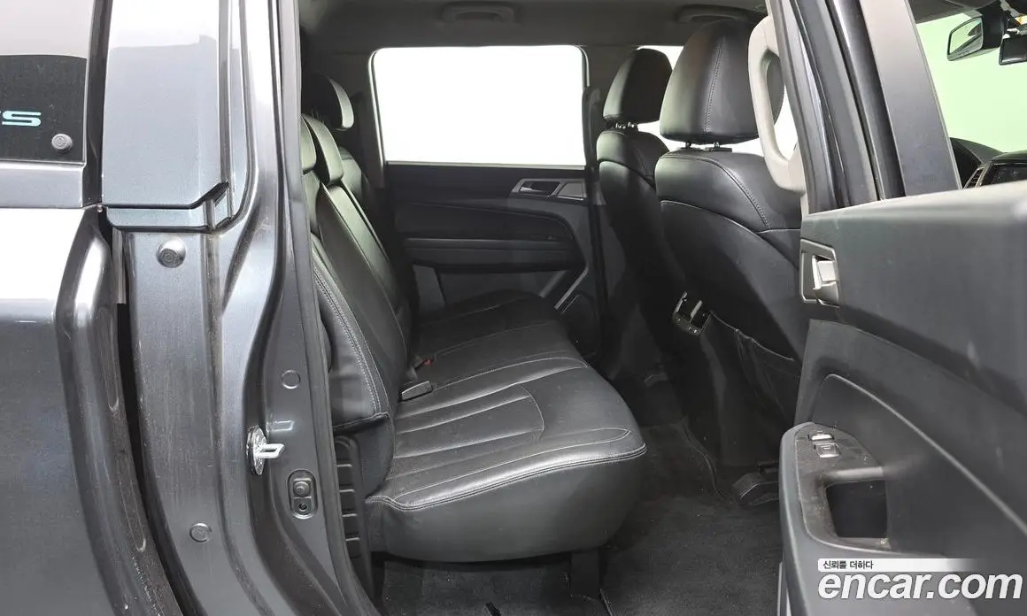 SsangYong Rexton 2018 2.2 автомат (гидро), фото 11