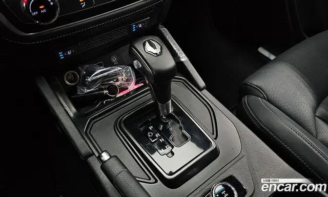 SsangYong Rexton 2019 2.2 автомат (гидро), миниатюра 12