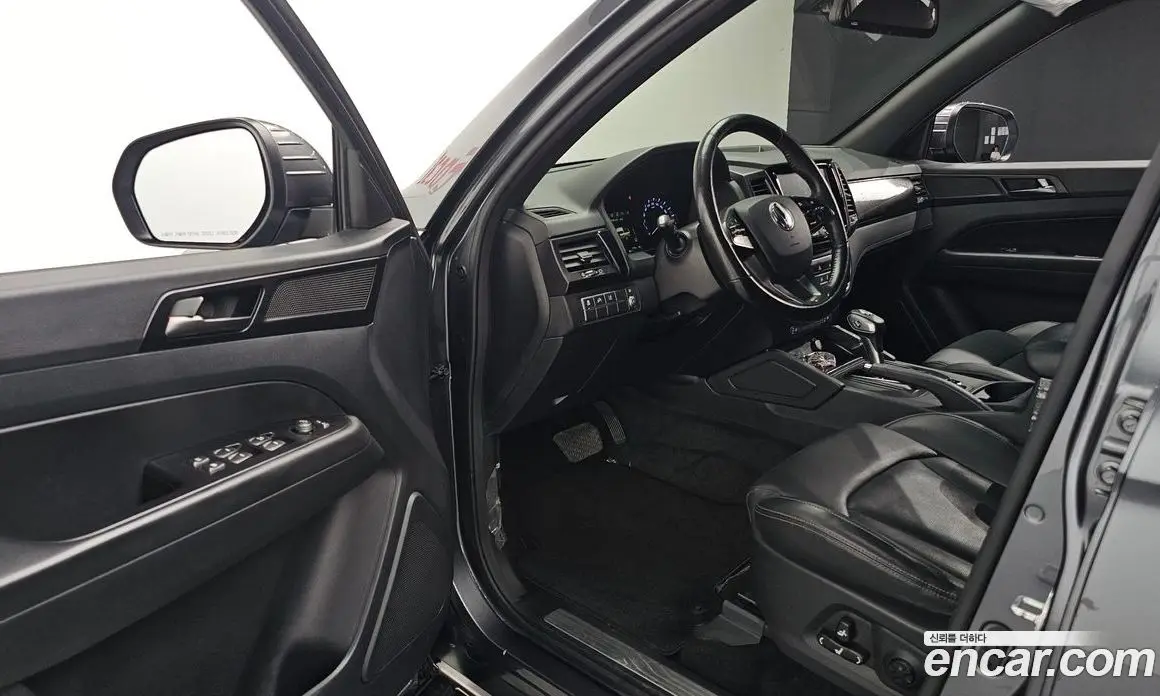 SsangYong Rexton 2019 2.2 автомат (гидро), фото 17