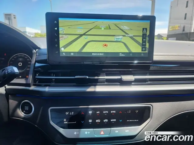 SsangYong Rexton 2024 2.2 автомат (гидро), миниатюра 11