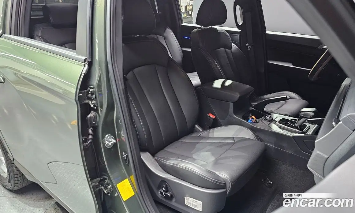 SsangYong Rexton 2025 2.2 автомат (гидро), фото 17 SsangYong Rexton 2025 2.2 автомат (гидро), фото 17