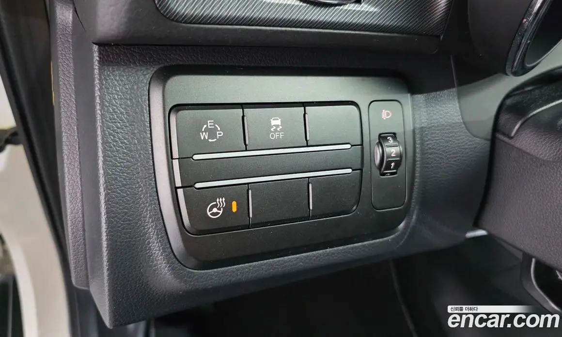 SsangYong TIBOLI 2017 1.6 автомат (гидро), фото 13